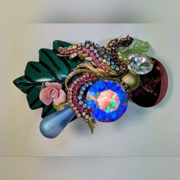 Wendy Gell Gorgeous Bird Barrette Bakelite Swarovski\'s More.